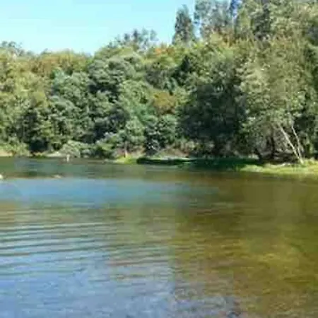 De Baixo Pousadela